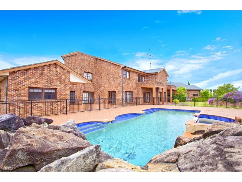 122 Capitol Hill Drive, Mount Vernon NSW 2178