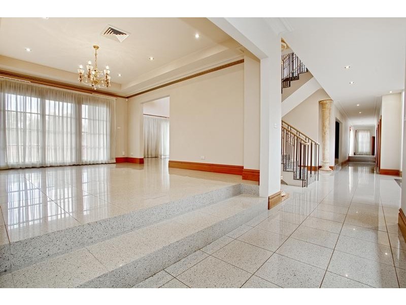 122 Capitol Hill Drive, Mount Vernon NSW 2178