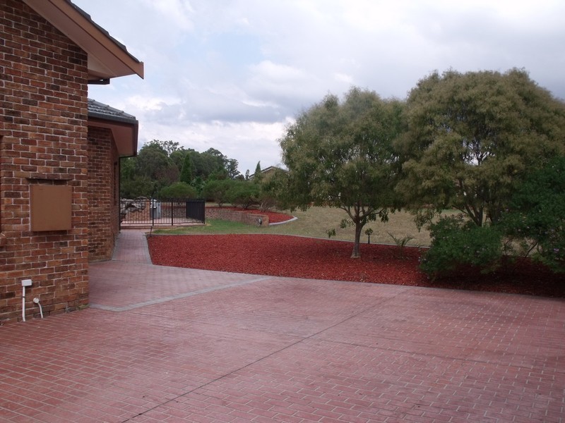 122 Capitol Hill Drive, Mount Vernon NSW 2178