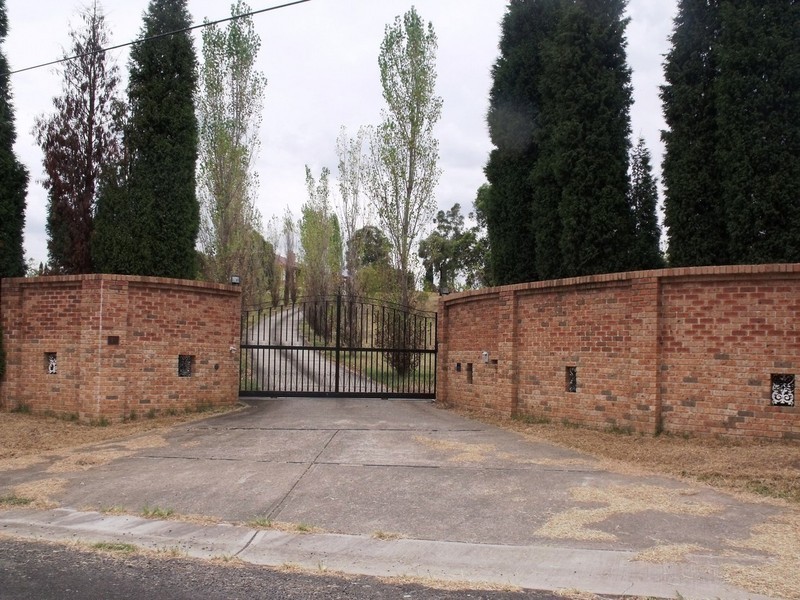 14 Cobham Street, Horsley Park NSW 2175