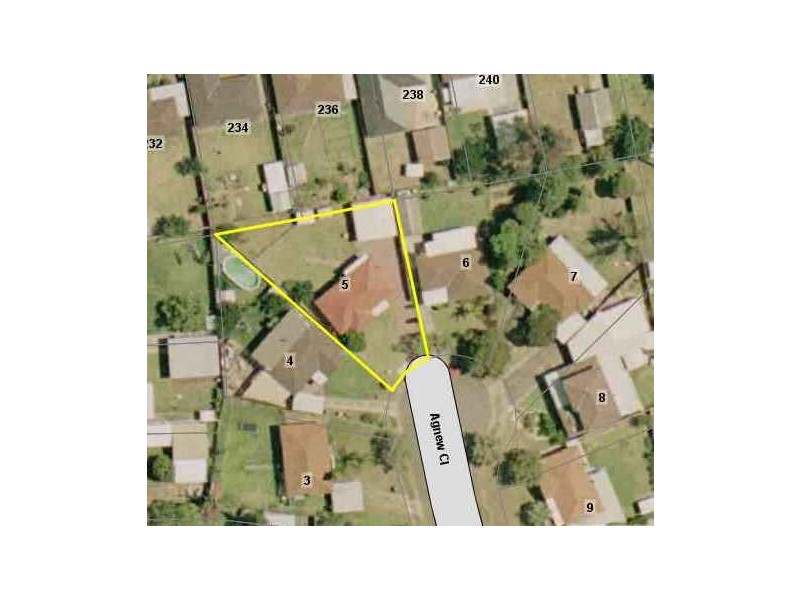 5 Agnew Close, Bossley Park NSW 2176