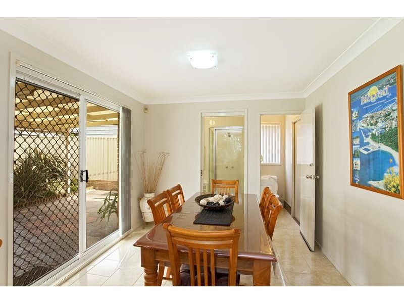9 Mohawk Cres, Greenfield Park NSW 2176