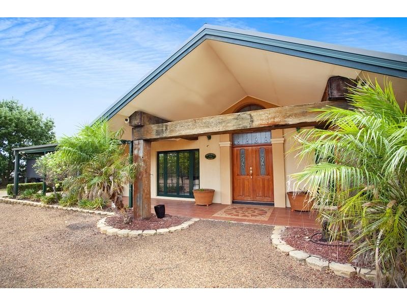 411 Bowood Way, Mount Vernon NSW 2178