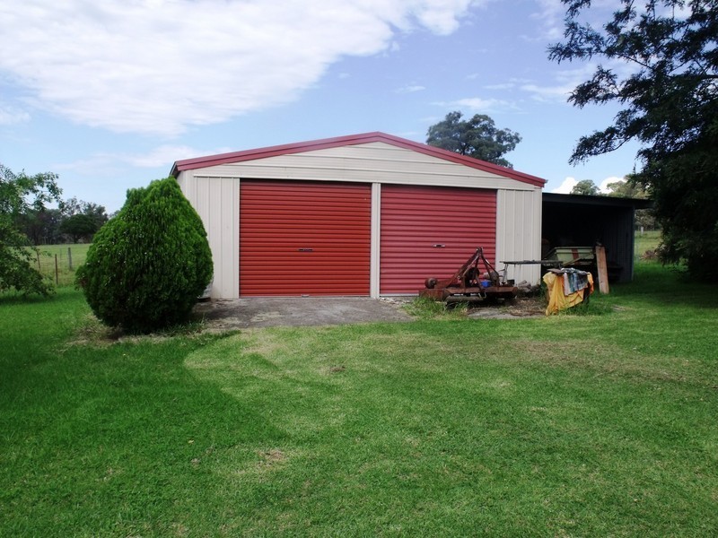 10 Byron Road, Tahmoor NSW 2573