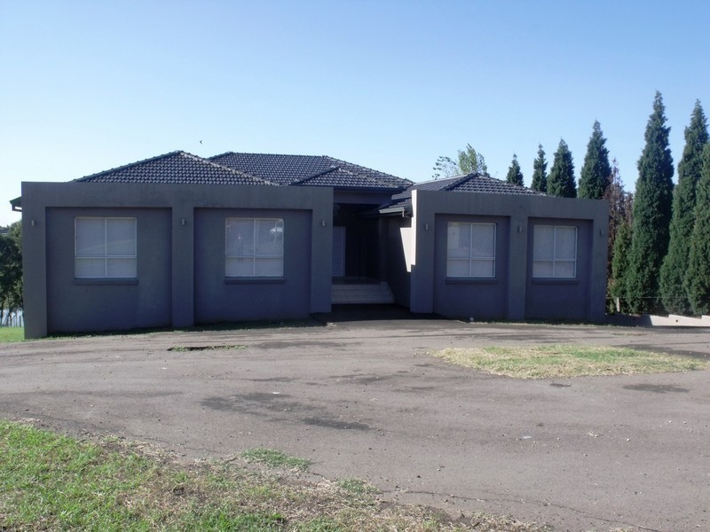 46-48 Calmsley Place, Horsley Park NSW 2175