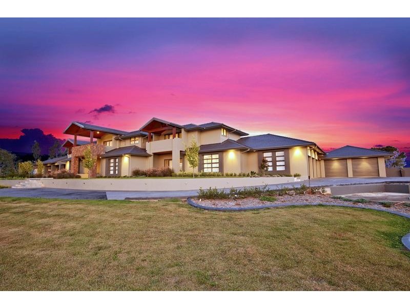 805 Bellview Avenue, Mount Vernon NSW 2178