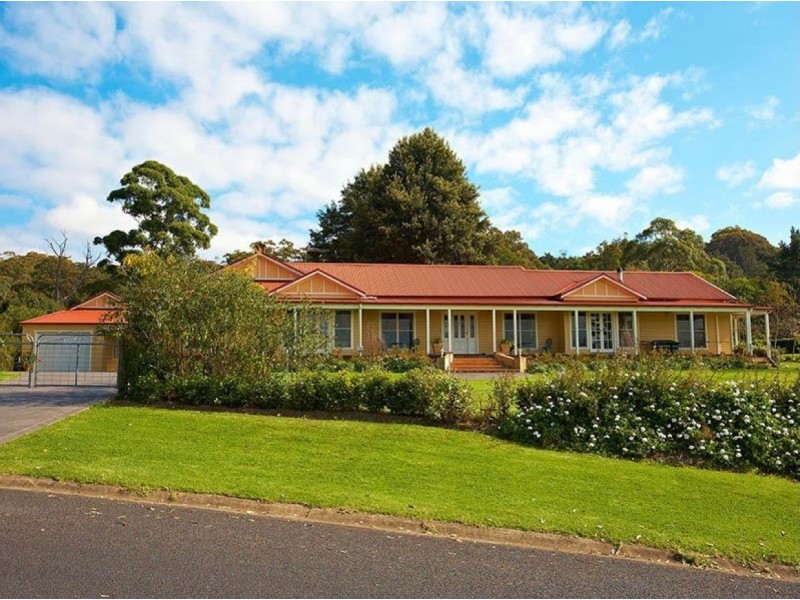 19  Pamela Crescent, Bowen Mountain NSW 2753