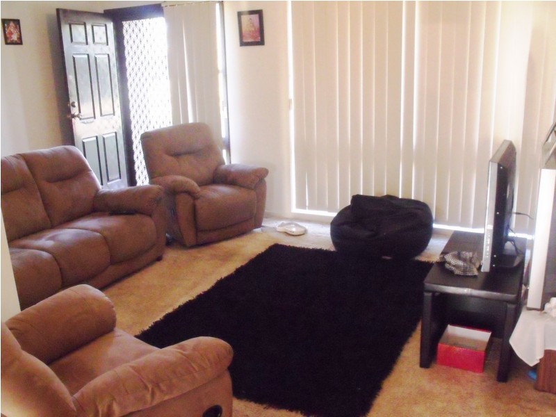 7 Eden Glen St, St Clair NSW 2759