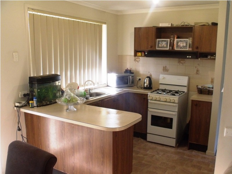 7 Eden Glen St, St Clair NSW 2759