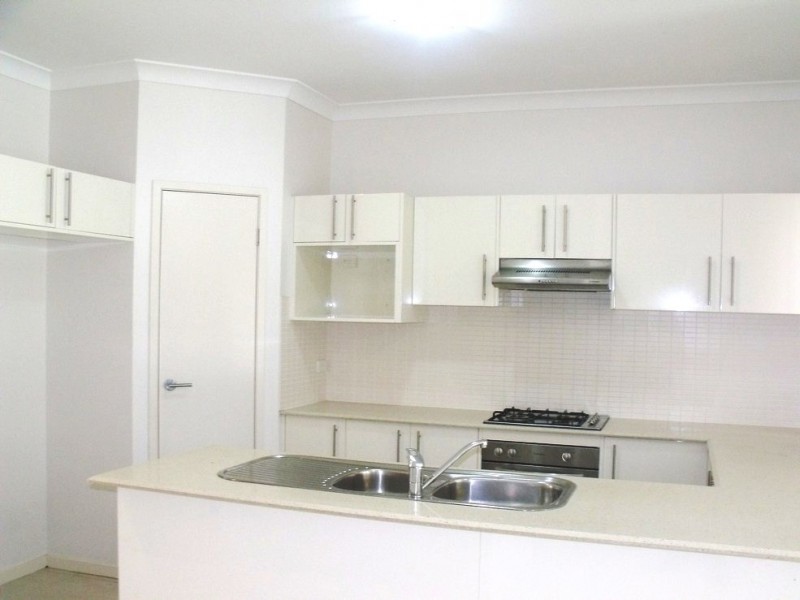 West Hoxton NSW 2171