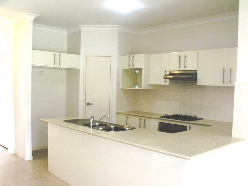 West Hoxton NSW 2171