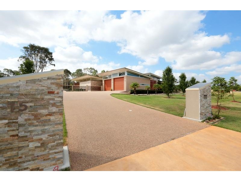 Luddenham NSW 2745