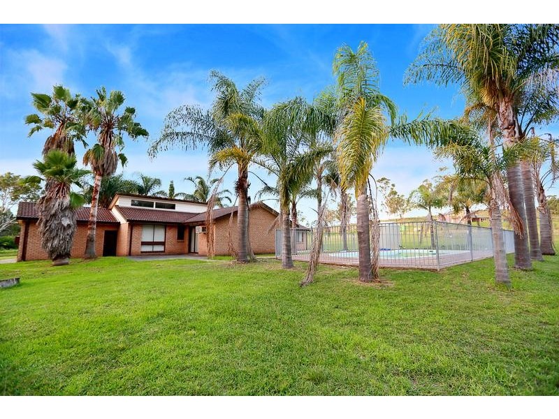 1672 The Horsley Drive, Horsley Park NSW 2175