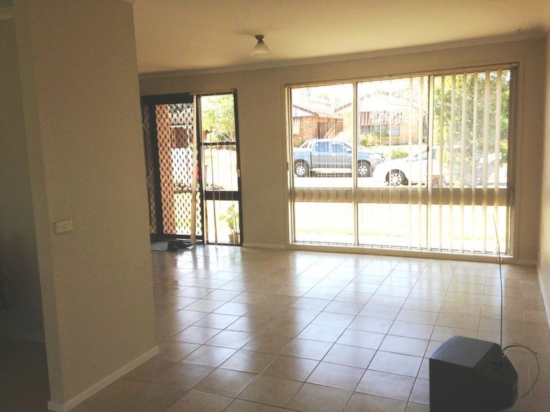 7 Eden Glen, St Clair NSW 2759