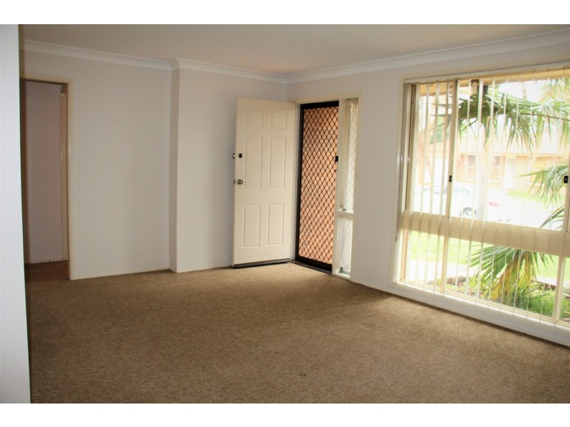 14 Henley Grove, St Clair NSW 2759