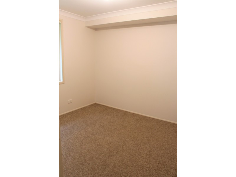 14 Henley Grove, St Clair NSW 2759