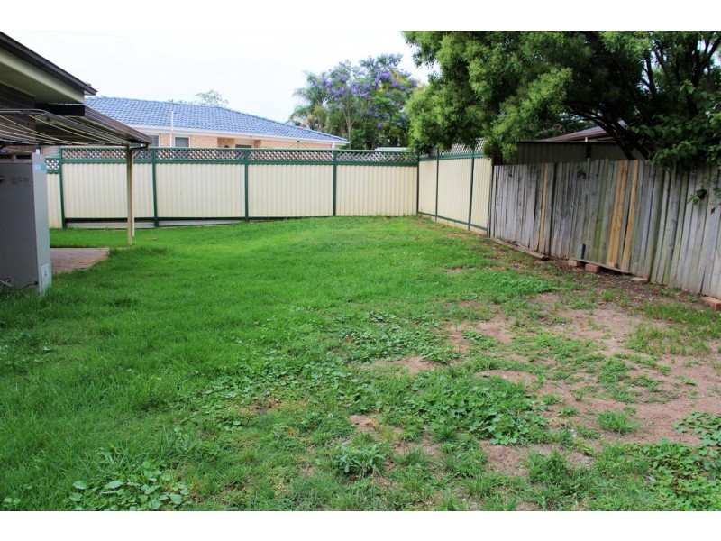 14 Henley Grove, St Clair NSW 2759