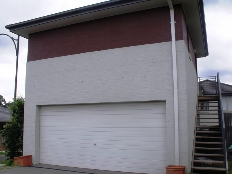 2 Hemsworth Avenue, Middleton Grange NSW 2171