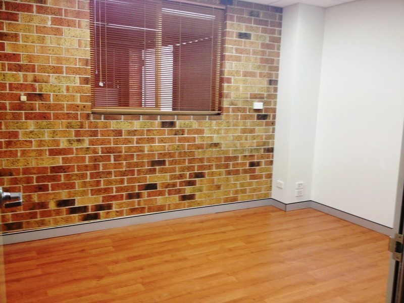 14 Tolmer Street, Bossley Park NSW 2176