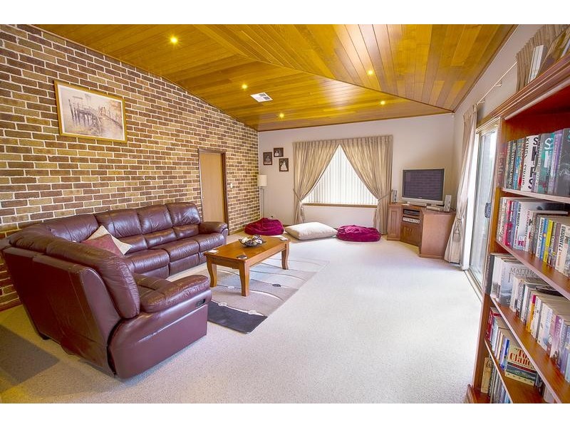 315 Kerrs Road, Mount Vernon NSW 2178