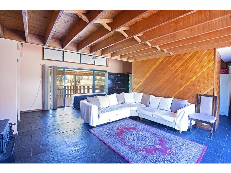 220 Mowbray Park Road, Lakesland NSW 2572