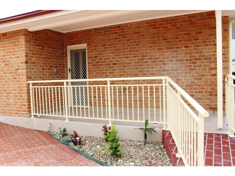 10A Bosnjak Close, Edensor Park NSW 2176