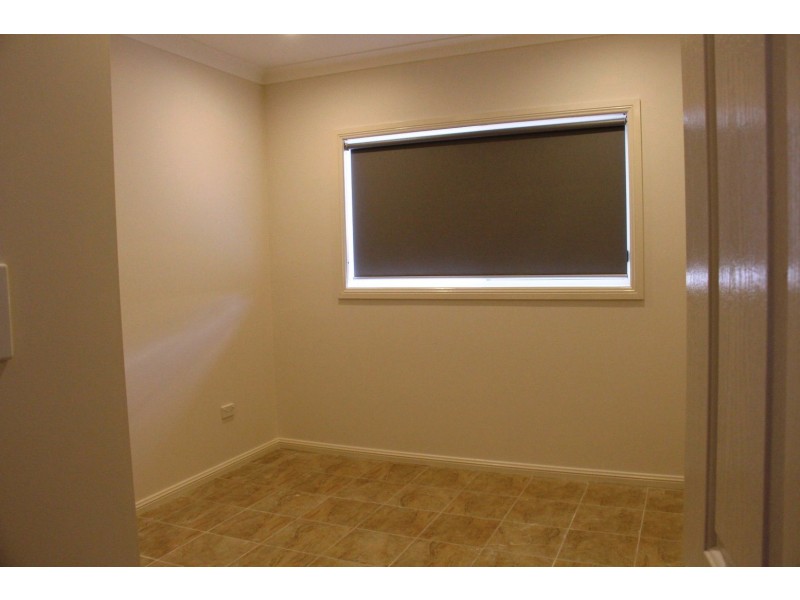 10A Bosnjak Close, Edensor Park NSW 2176