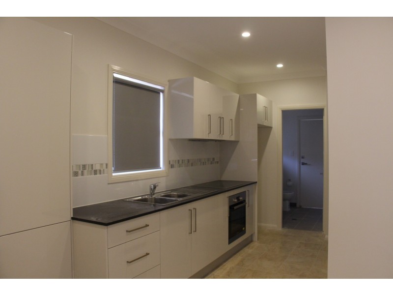 10A Bosnjak Close, Edensor Park NSW 2176