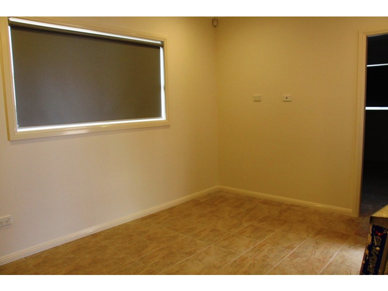 10A Bosnjak Close, Edensor Park NSW 2176