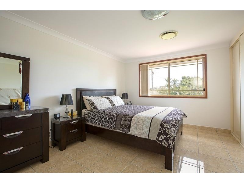 11 Kendall Street, Fairfield West NSW 2165