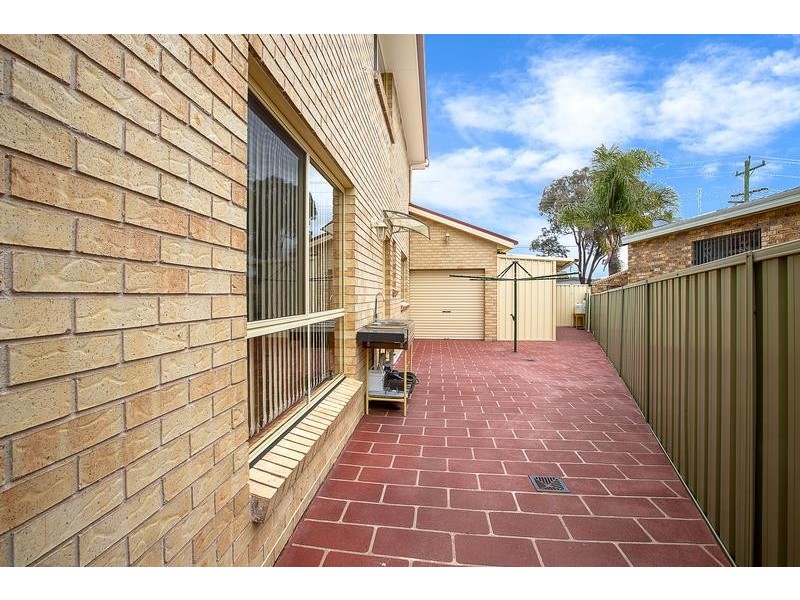 11 Kendall Street, Fairfield West NSW 2165