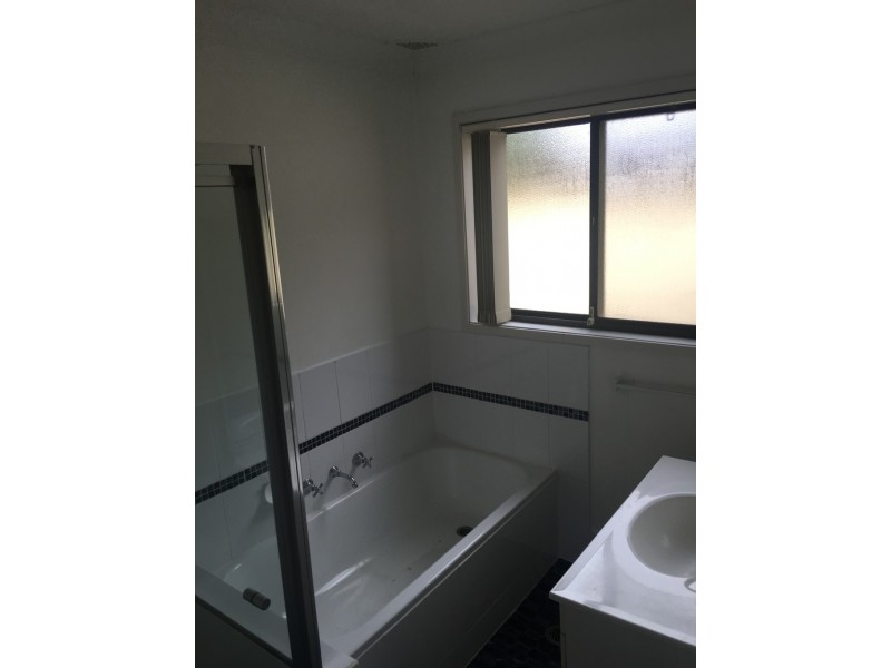 Ruse NSW 2560