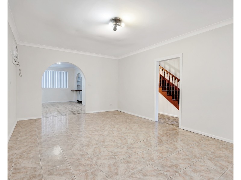 87 Dawson Street, Fairfield Heights NSW 2165