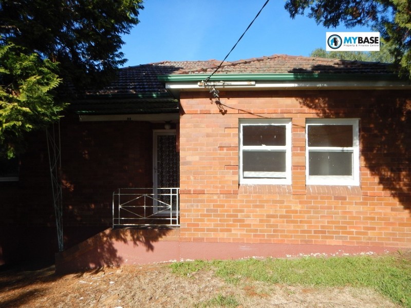 82 Railway Parade, Mortdale NSW 2223