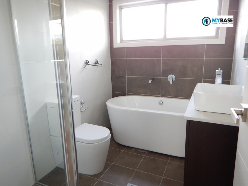 63A Gill Avenue, Liverpool NSW 2170