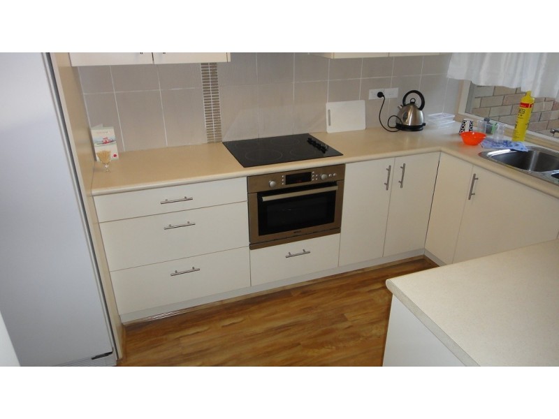 At 1 Koorooma Place, Sylvania NSW 2224