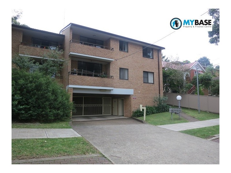 At 4 Alma Street, Hurstville NSW 2220