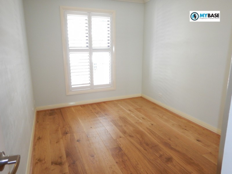 At 141 Bowden Street, Meadowbank NSW 2114