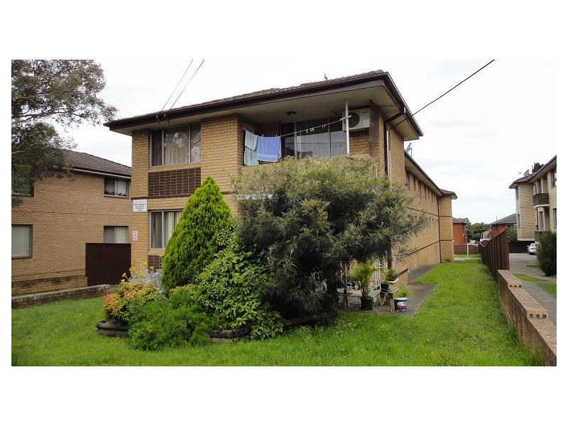 2/93 Northumberland Road, Auburn NSW 2144