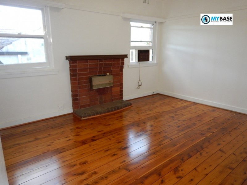 1/82 Railway Parade, Mortdale NSW 2223