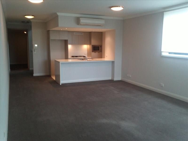 65 Shoreline Drive, Rhodes NSW 2138