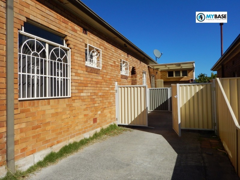 At King Georges Road, Beverly Hills NSW 2209