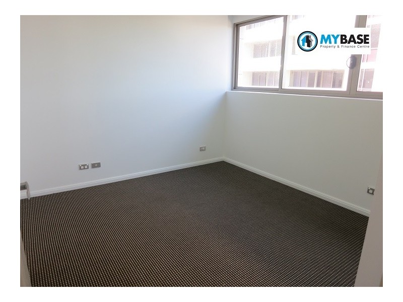 At 12 Grandstand Parade, Zetland NSW 2017