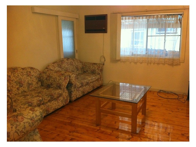 At Canarys Road, Roselands NSW 2196