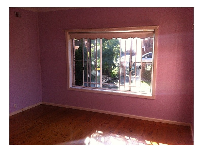 At Ellerslie Road, Bexley North NSW 2207