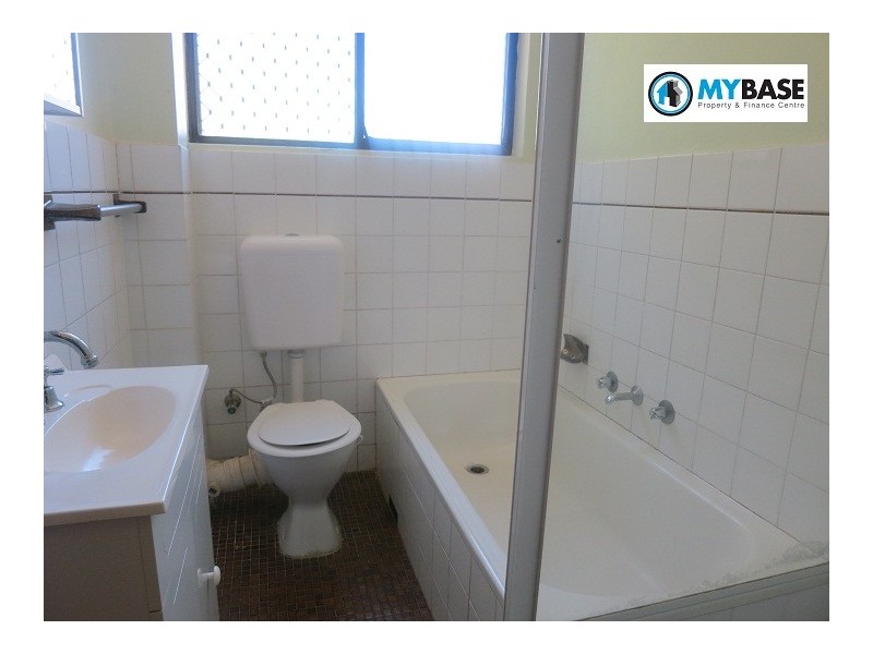 64-66 Hampton Court Road, Carlton NSW 2218