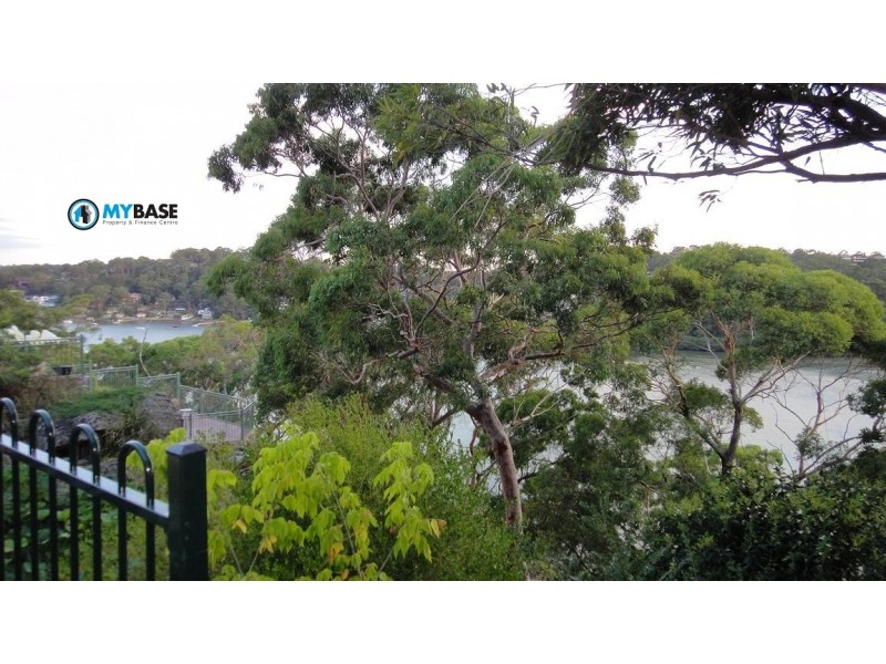 Lugarno NSW 2210