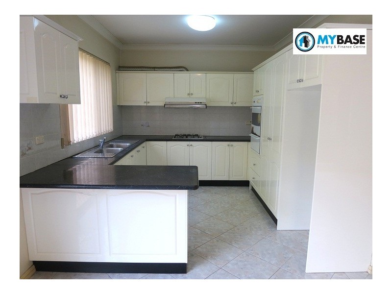 16 Hillcrest Avenue, Hurstville NSW 2220