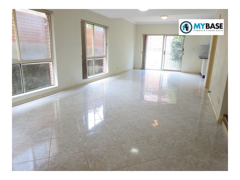 16 Hillcrest Avenue, Hurstville NSW 2220