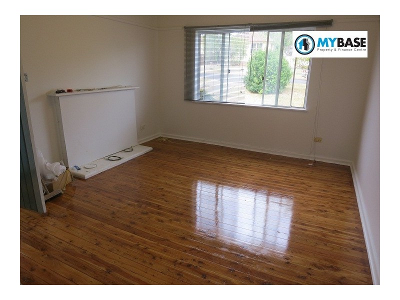 28 Clifford Street, Panania NSW 2213